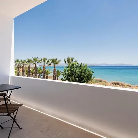 Paros Sleeps 8 Pool Air Con Wifi T714111 * Parikia (Paros)