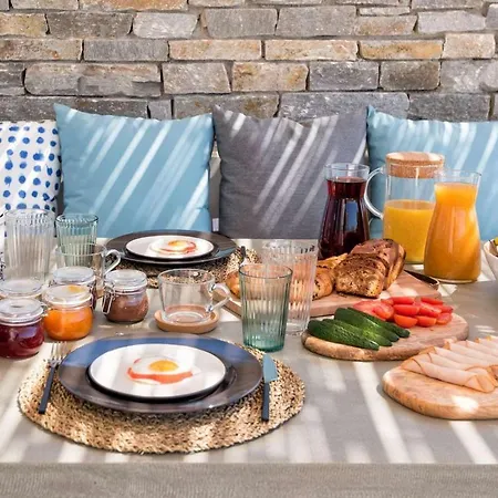 Paros Sleeps 8 Pool Air Con Wifi T714111 Parikia (Paros)